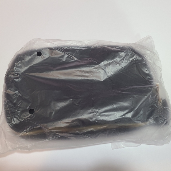 Belt bag- Brand new- black - Picture 8 of 8